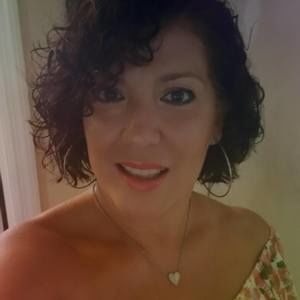 Meet your Posher, Yolanda